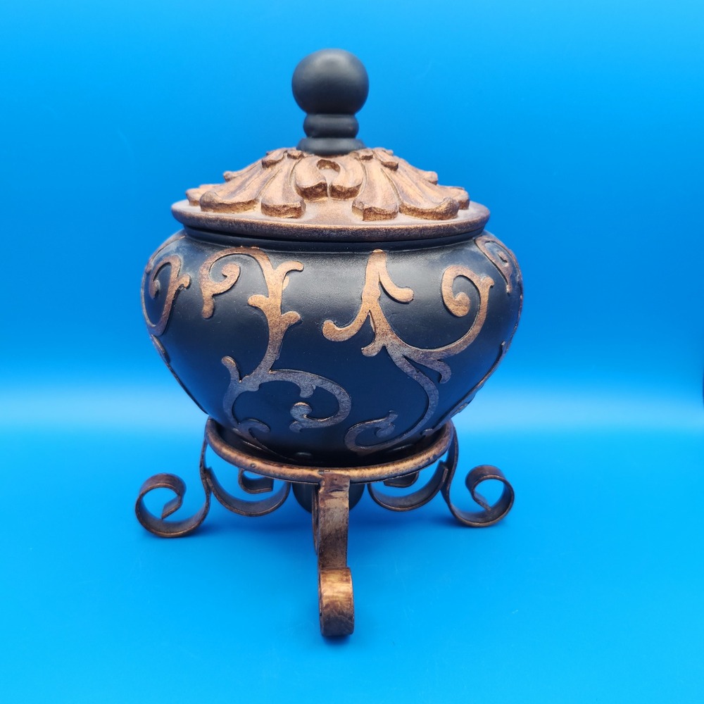Vintage Black and Gold Benzara (?) Resin Vase Jar with Feet - Picture 2 of 14